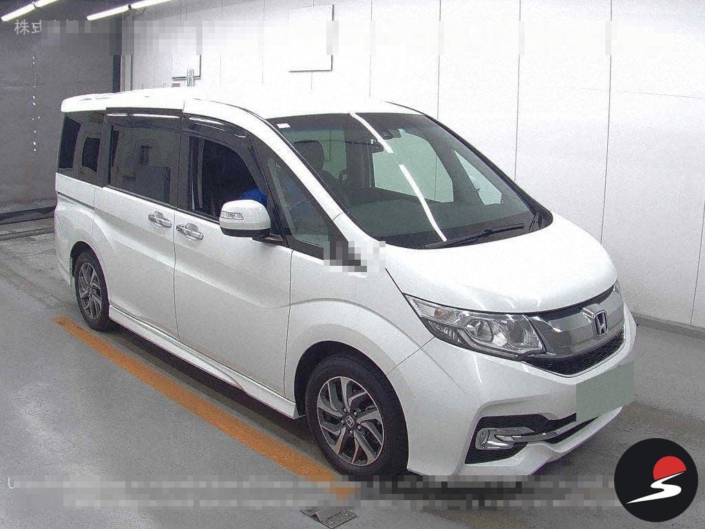 Белая Honda Stepwgn Spada 2016, фото лота на аукционной площадке из каталога Satori Auto