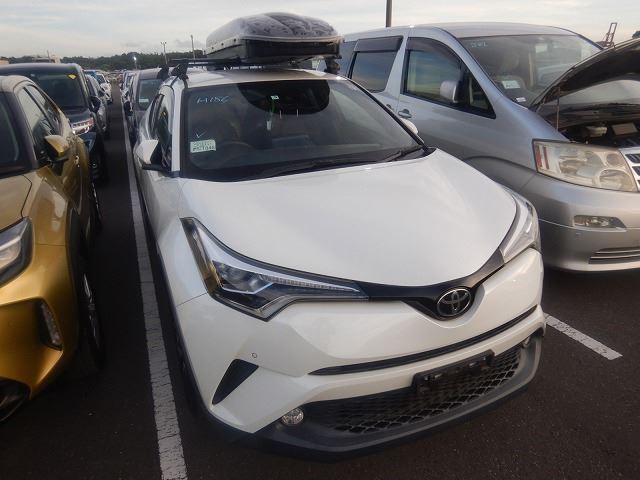 Toyota C-HR, 2017